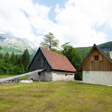 Cottages Kravanja Трента Екстериор снимка