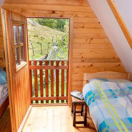 Cottages Kravanja Трента Екстериор снимка