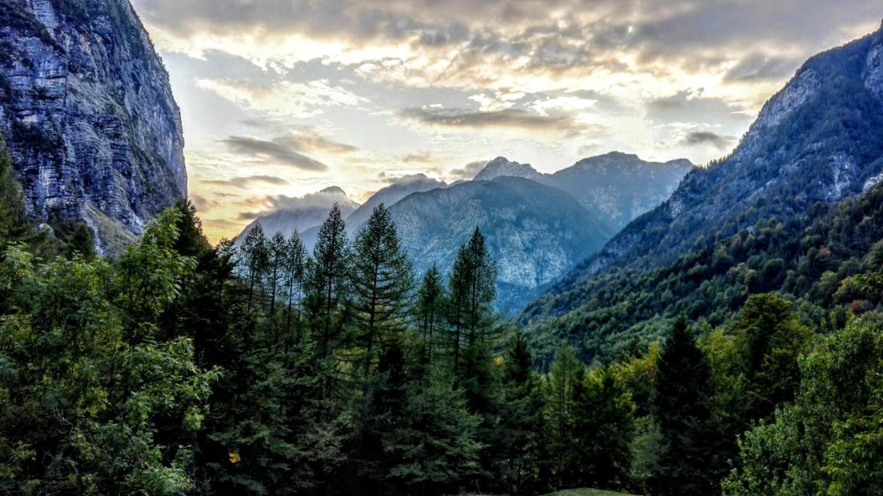 Cottages Kravanja Трента Екстериор снимка