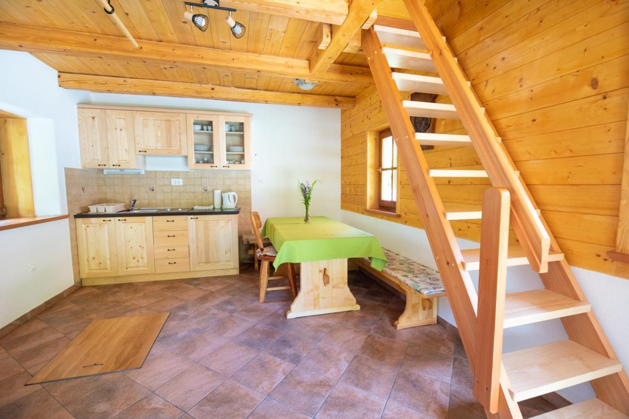Cottages Kravanja Трента Екстериор снимка