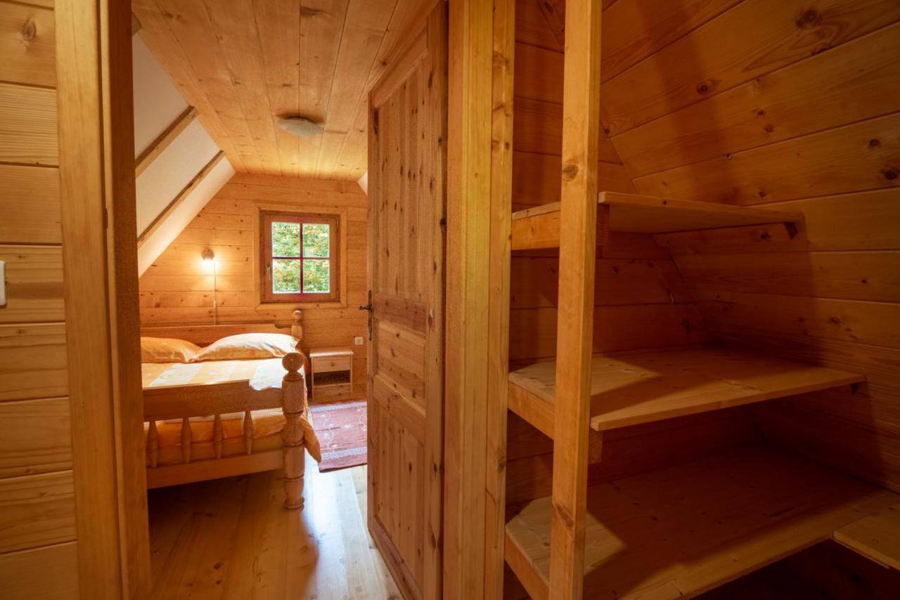 Cottages Kravanja Трента Екстериор снимка